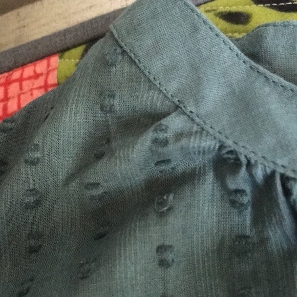 Lucky Brand Ruffle Peasant Blouse sz M NWT Green - Picture 9 of 13